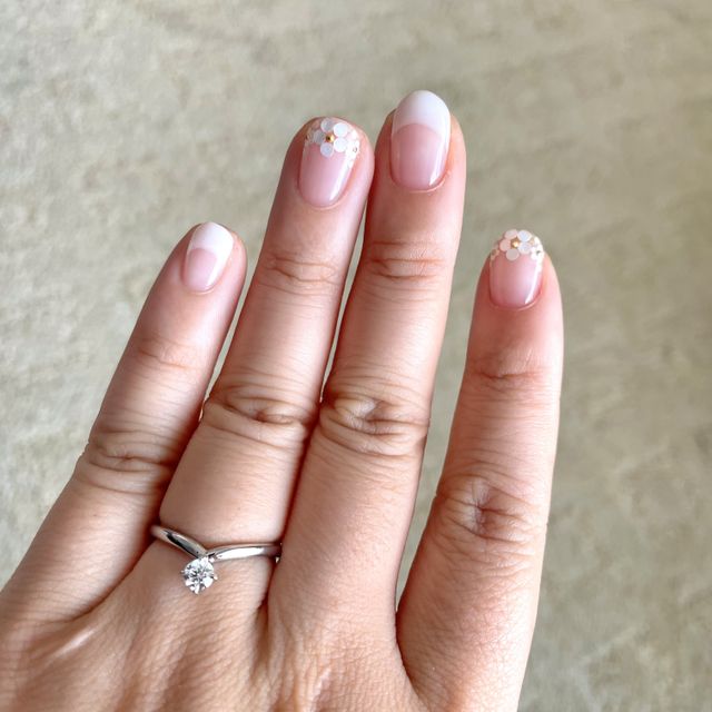 【銀座ダイヤモンドシライシの口コミ】 セットリングで探していました。日頃から指輪の重ね付けをしているので、…