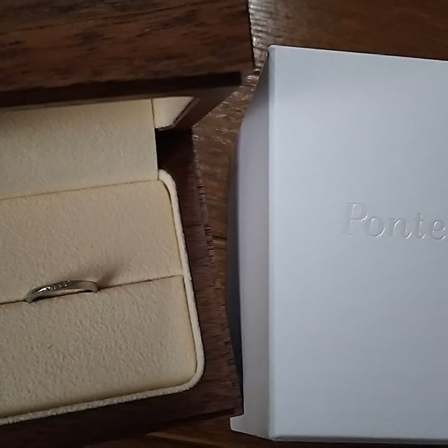 【Ponte Vecchio(ポンテヴェキオ)の口コミ】 プラチナとダイヤモンドの組み合わせを探しており、メンズにもダイヤモン…