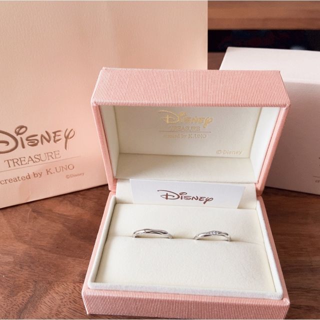 【ケイウノ ブライダル(K.UNO BRIDAL)の口コミ】 リトルマーメイドが大好きなので、結婚指輪はリトルマーメイドがモチーフ…