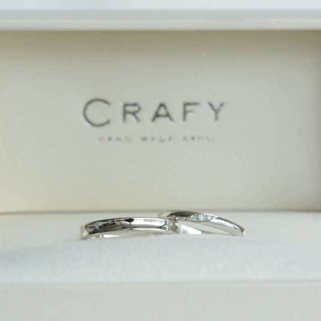 【CRAFY(クラフィ)の口コミ】 彼は平行の形からひょうたんのような少しカーブのかかった、こだわりの形…