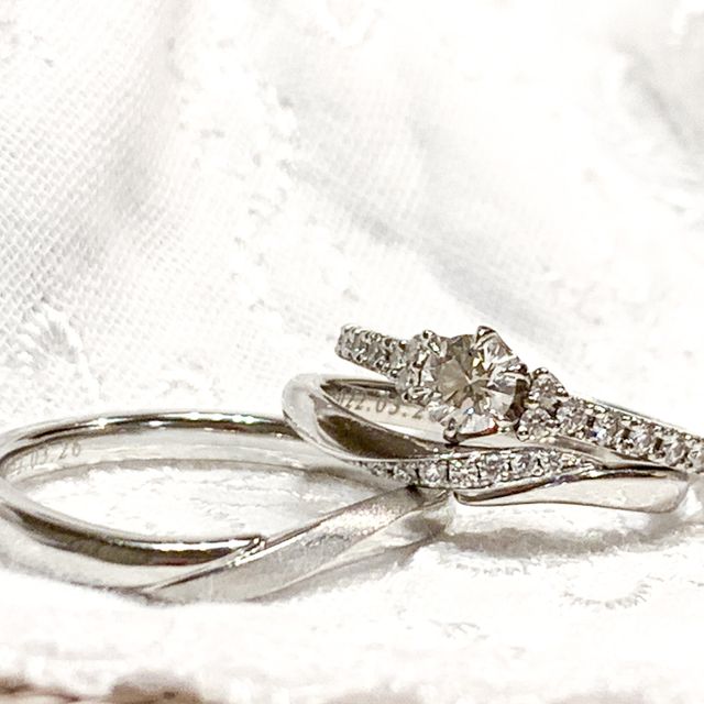 【アイプリモ(I-PRIMO)の口コミ】 特にこだわりはなかったので、婚約指輪と同じお店で決めました。
購入する…