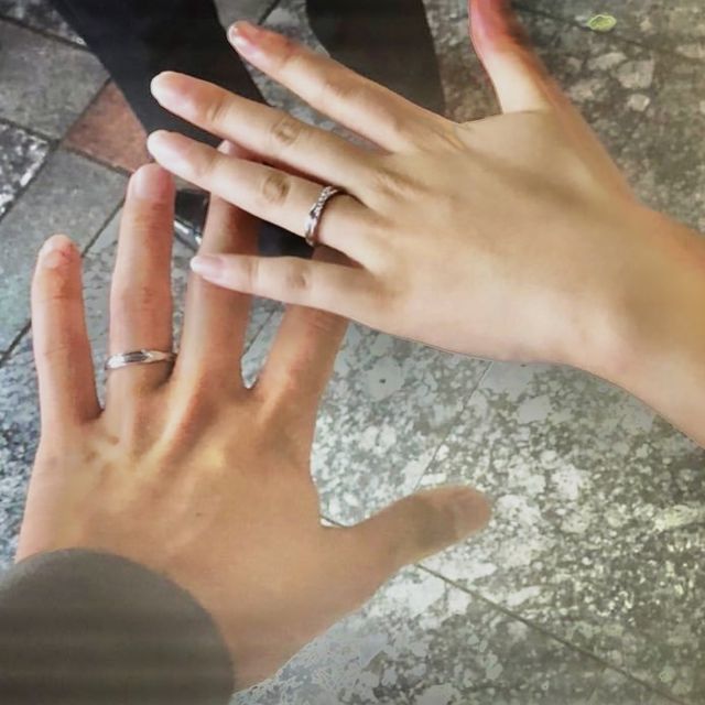 【canal4℃(カナルヨンドシー)の口コミ】 カナル４℃のペアリングになります。結婚指輪として購入しました。シンプル…