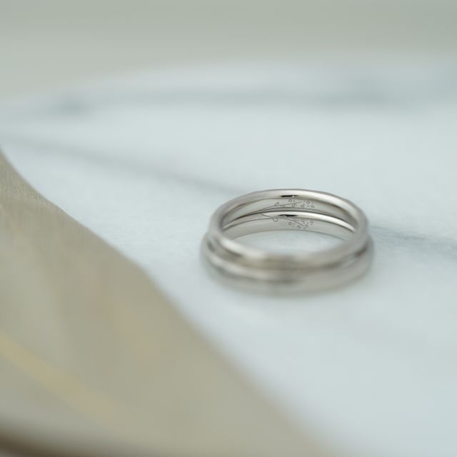 【THREE TREES(スリーツリーズ)の口コミ】 指輪のデザインをふたりで何度も話し合った結果、世界で私たちふたりにし…