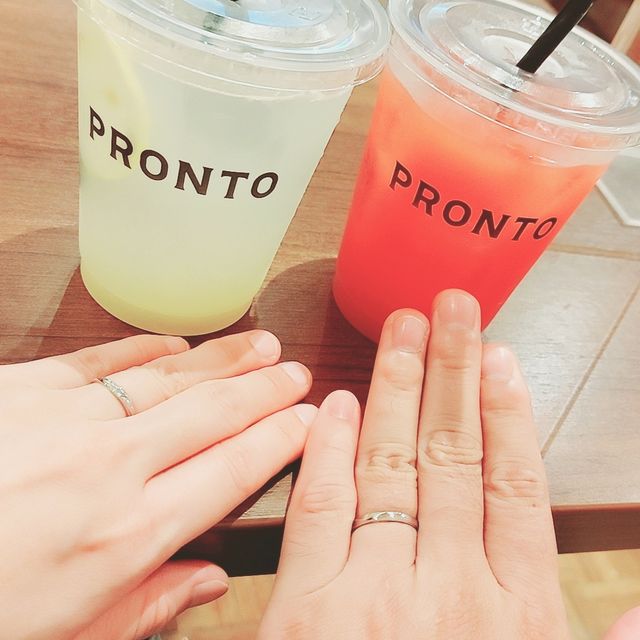 【Disney Cinderella(ディズニー シンデレラ)の口コミ】 限定商品で、ブルーダイヤがとても可愛いです。
ピンクダイヤもありました…