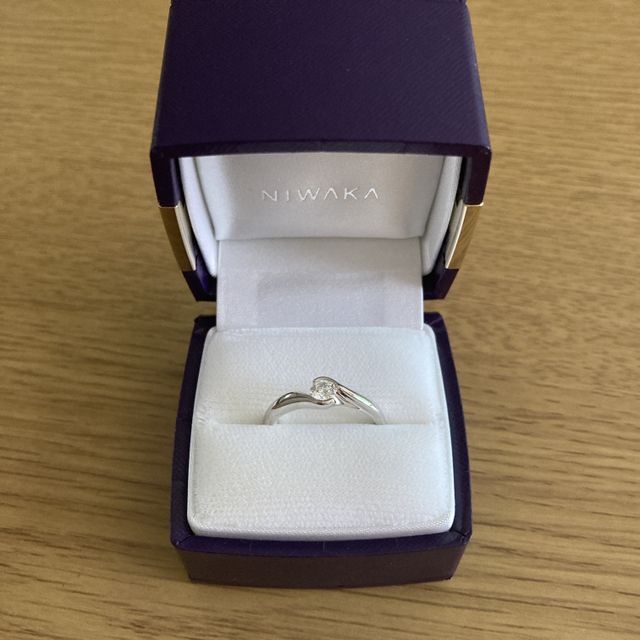 【俄(にわか)の口コミ】 様々なデザインがあり、どれも素敵で大変悩んでいました。彼にデザインは…