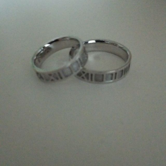 【SANJI(サンジ)の口コミ】 一見、結婚指輪っぽくないですが、自分たちが普段から私服でもつけやすいﾃ…