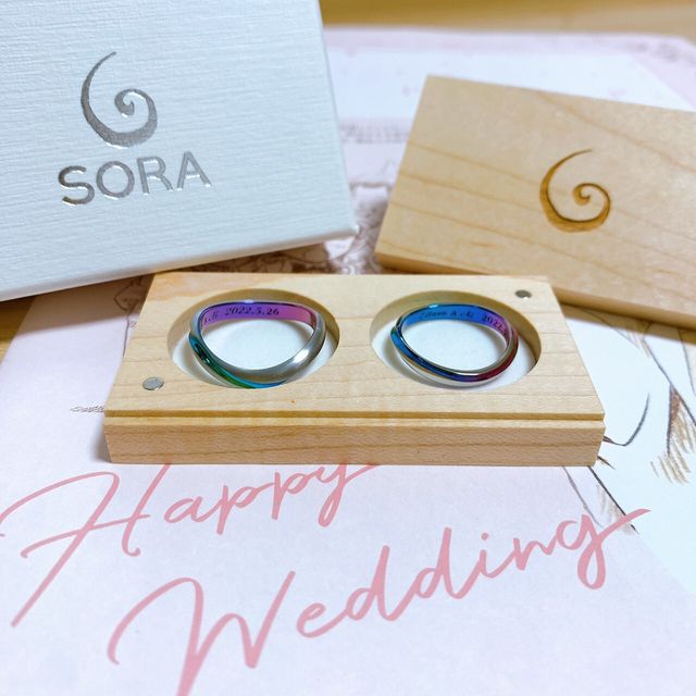 【SORA(ソラ)の口コミ】 デザインが多くとても迷いましたが、長くつけるものだからシンプルかつ何…