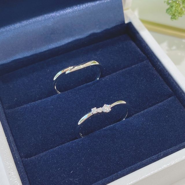 【HOSHI no SUNA 星の砂(ほしのすな)の口コミ】 たくさんあってとても迷ったけど1番このデザインが好きで、ダイヤが大きく…