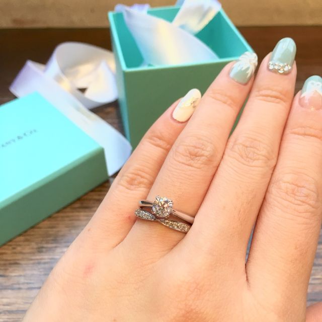 【ティファニー(Tiffany & Co.)の口コミ】 結婚指輪は彼にも毎日つけて欲しかったので、彼が気に入ったものにしよう…