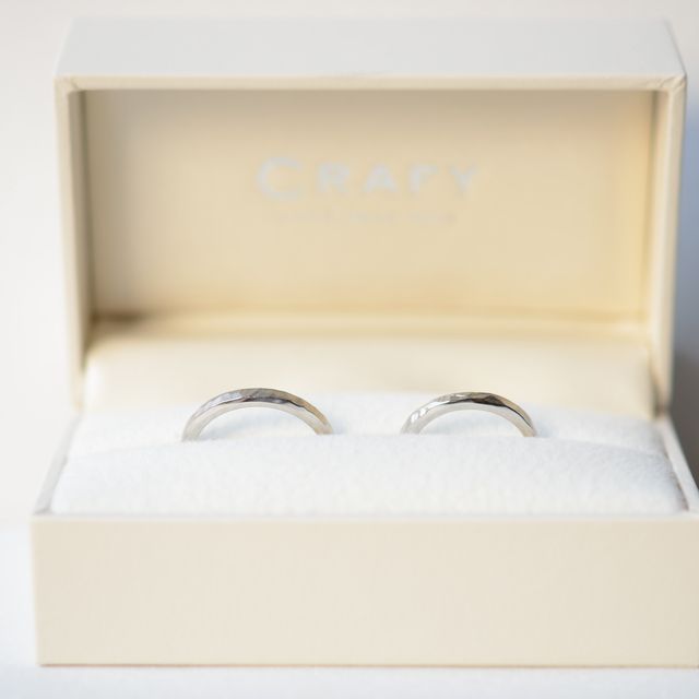 【CRAFY(クラフィ)の口コミ】 クラフィのホームページをみて、資料を取り寄せました。お店の雰囲気が素…