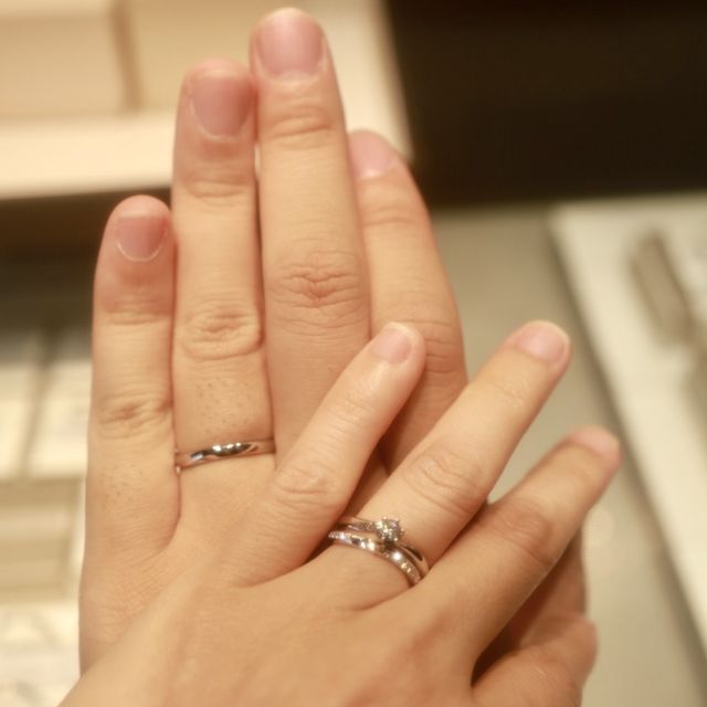 【アイプリモ(I-PRIMO)の口コミ】 実際に試着してみて、デザインが男性用はシャープでカッコよく、女性用は…