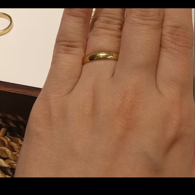 【杢目金屋(もくめがねや)の口コミ】 杢目金屋さんは、一つの柄で2つのリングを作成してくれるところに惹かれま…
