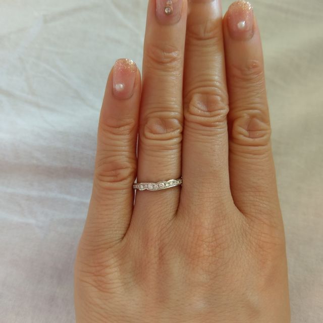 【俄(にわか)の口コミ】 婚約指輪も結婚指輪も両方！となると予算オーバーになるし、かといって予…