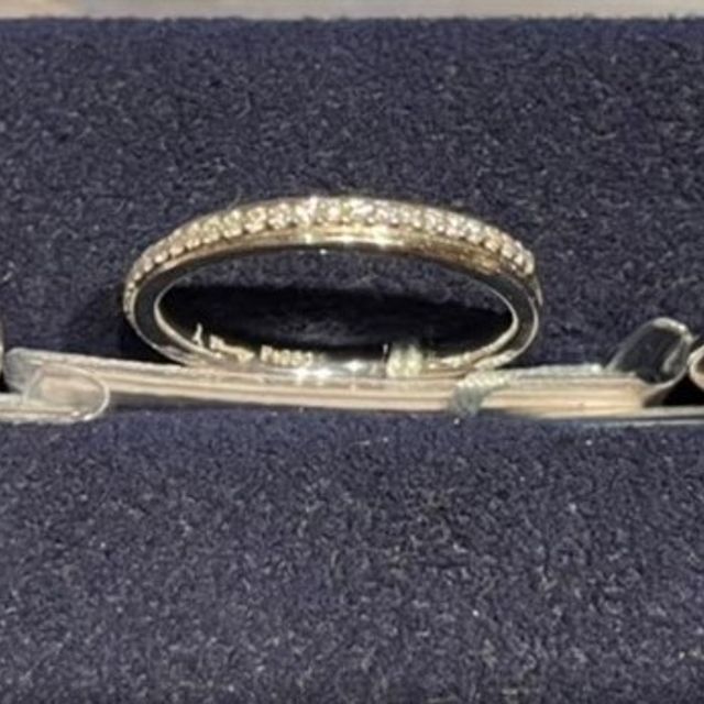 【BIJOUPIKO(ビジュピコ)の口コミ】 なめらかな丸みをおびたリングデザインでつけ心地がなめらかでした。エッ…