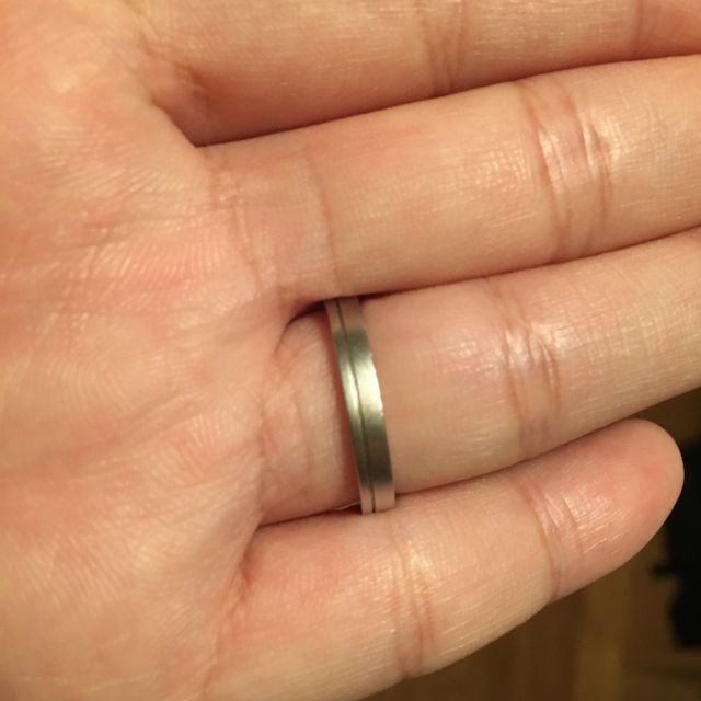 【AtelierSoeta(アトリエソエタ)の口コミ】 二人で指輪選びをする際、既製品よりもオーダーメイドでオリジナルデザイ…