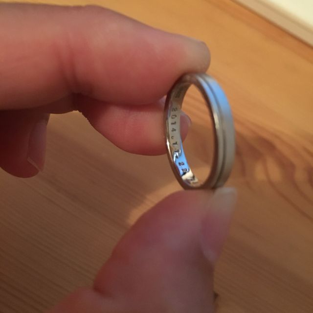 【AtelierSoeta(アトリエソエタ)の口コミ】 二人で指輪選びをする際、既製品よりもオーダーメイドでオリジナルデザイ…