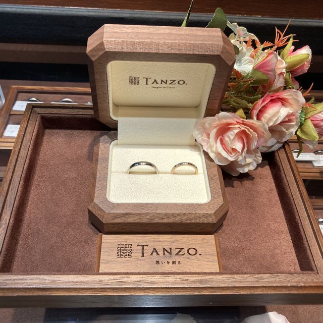 【TANZO.(鍛造指輪)の口コミ】 鍛造製法により指輪の強度が非常に高いこと。
つけ心地がなめらかで違和感…