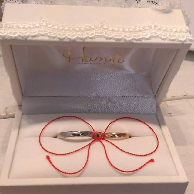 【Hamri(ハムリ)の口コミ】 色々な指輪のサンプルを見せていただき、サンプルを参考に自分たちで考え…