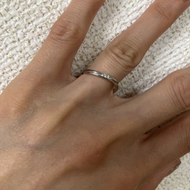 【LUCIE(ルシエ)の口コミ】 購入当時は金銭的に余裕がなく、結婚指輪に憧れがありましたが購入は諦め…