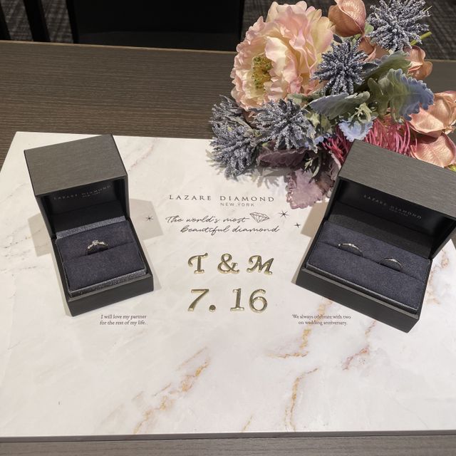 【ラザール ダイヤモンド(LAZARE DIAMOND)の口コミ】 デザインが豊富であったため、お互いが納得できるものを選ぶことができた…