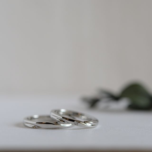 【CRAFY(クラフィ)の口コミ】 作ることも思い出に残したくて手作りを選びました。
無料で刻印と3個の宝…