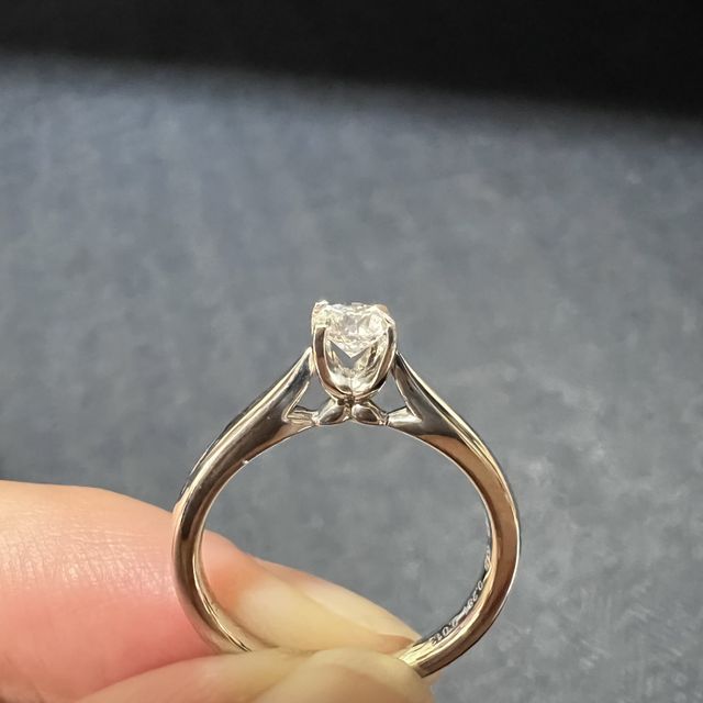 【エクセルコダイヤモンド(EXELCO DIAMOND)の口コミ】 ダイヤモンドの石を先に購入してプロポーズしました、その後二人でリング…