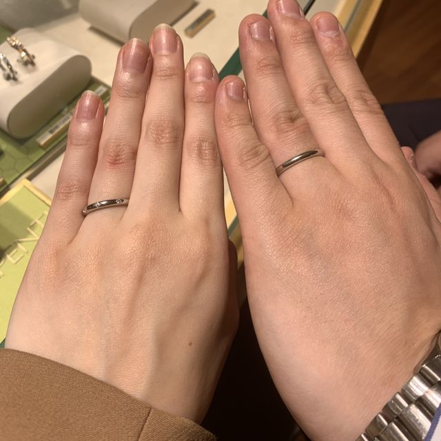 【ブルガリ(BVLGARI)の口コミ】 普段アクセサリー類を彼も私も一切しないので、付け心地を1番重視しました…