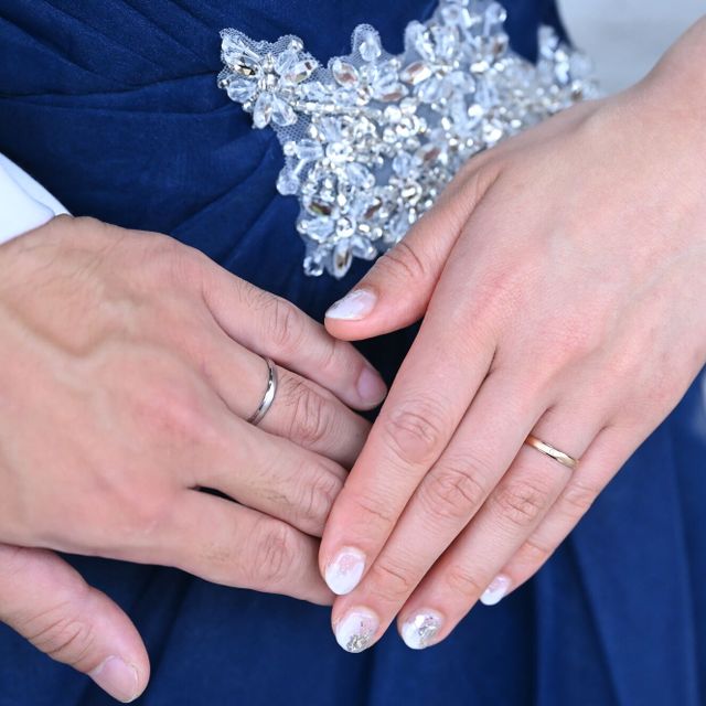 【insembre(インセンブレ)の口コミ】 シンプルでピンクゴールドのものを探していたので、その希望にぴったりあ…