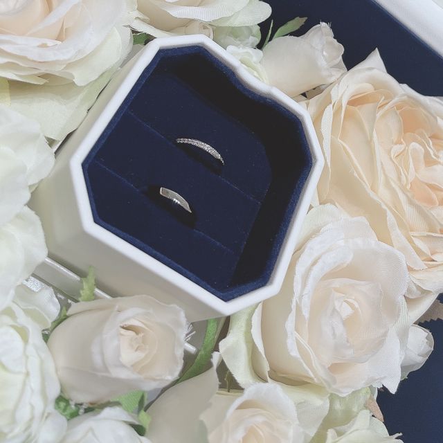 【4℃ BRIDAL(ヨンドシーブライダル)の口コミ】 ダイヤの種類が豊富だから
ペアーでの価格がとてもリーズナブルで他の商品…