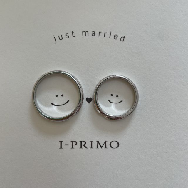【アイプリモ(I-PRIMO)の口コミ】 シンプルなデザインのものが希望でした。ひねりが入ったデザインで、シン…