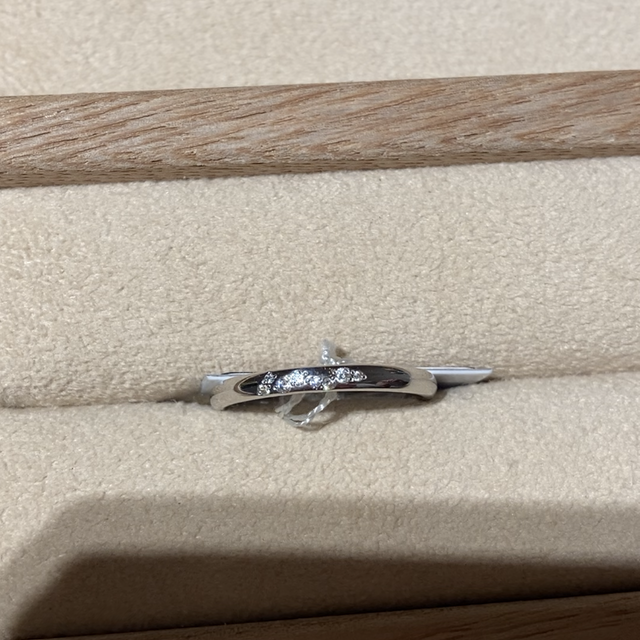 【ith(イズ)の口コミ】 デザインは女性の方が考えたようで、遊び心や女心が分かってるからこそこ…