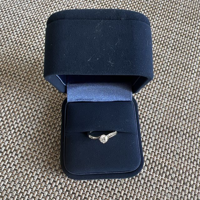 【4℃ BRIDAL(ヨンドシーブライダル)の口コミ】 何よりも試着した時に一番心が躍りました。
これから新しい人生がはじまる…