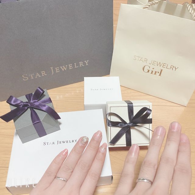 【STAR JEWELRY(スタージュエリー)の口コミ】 ウェーブタイプを選んだ理由は、婚約指輪との重ね付けを想定して、です。
…