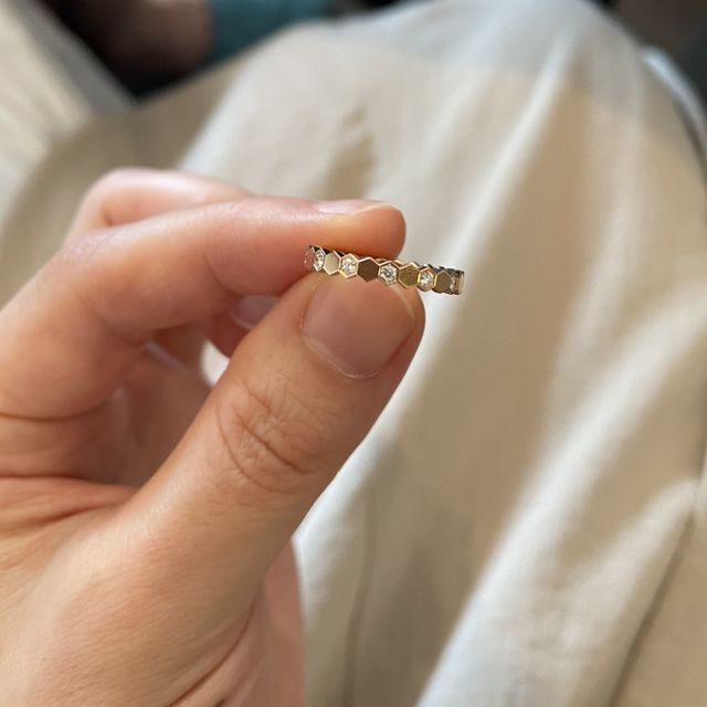 【ショーメ(CHAUMET)の口コミ】 元々ショーメのビーマイラブをネットで見かけてダイヤなしタイプを買おう…