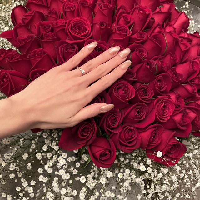 【エクセルコダイヤモンド(EXELCO DIAMOND)の口コミ】 これは、プレゼントでしたが、彼が選んだ決め手は、リングにもダイヤモン…