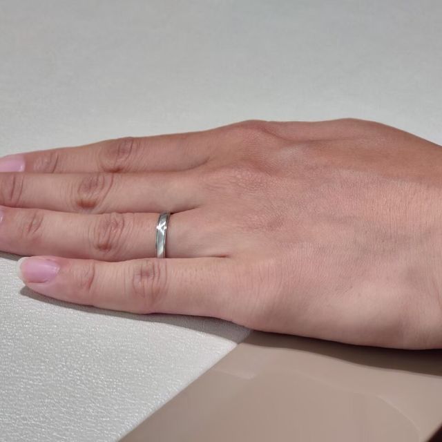 【MIKIMOTO(ミキモト)の口コミ】 他ではあまりみないカッティングのデザインで、パートナーと一緒に一目惚…