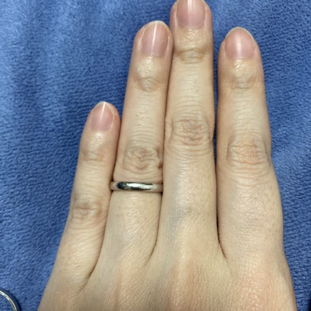 【GALA JEWELRY(ガラジュエリー)の口コミ】 かなり価格が良心的だったので安心して購入させて頂きました。指輪のサイ…