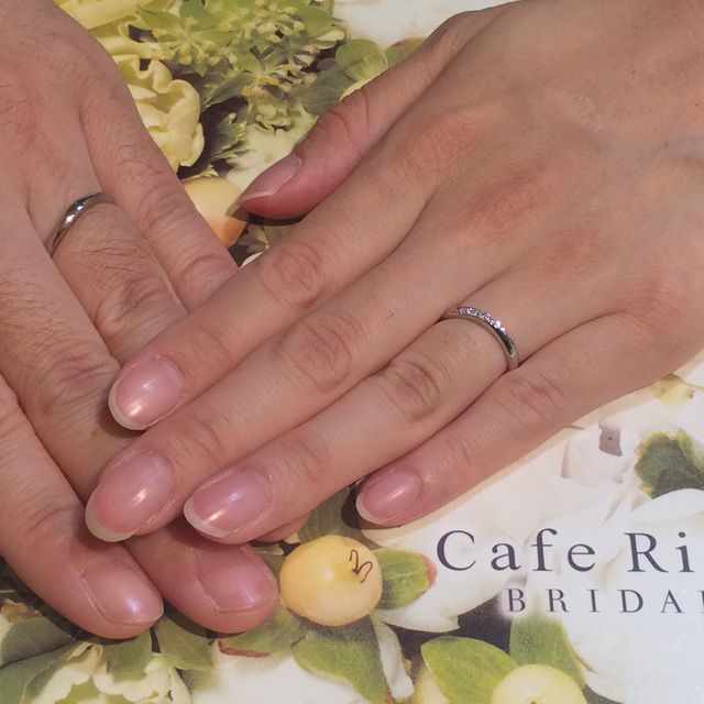 【CAFERING(カフェリング)の口コミ】 ピンクダイヤが入ってる指輪を取り扱っているお店をパンフレットで探し，…