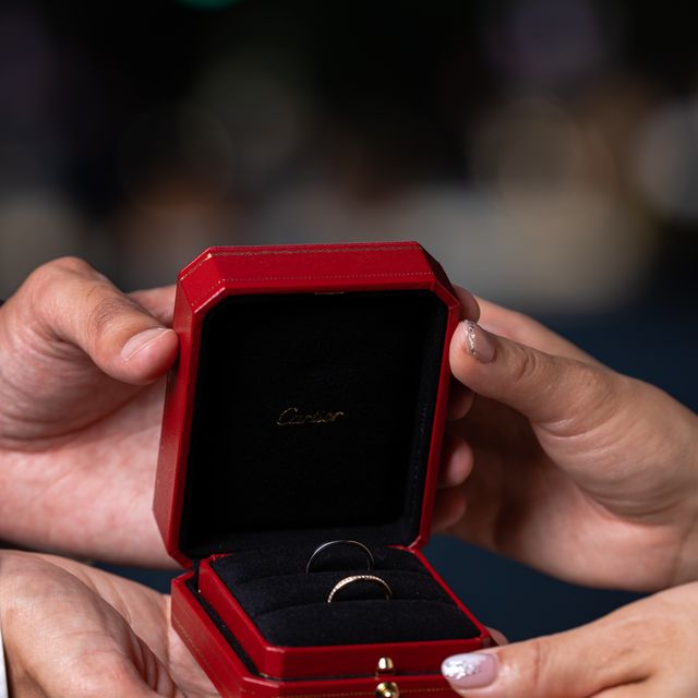 【カルティエ(Cartier)の口コミ】 昔から結婚願望の強かった私は絶対結婚指輪はCartierと決めていました！

…