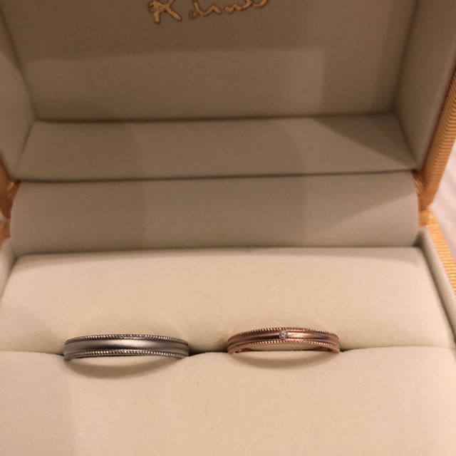 【ケイウノ ブライダル(K.UNO BRIDAL)の口コミ】 指輪の幅の細かい指定が出来るのが良かったです。
他のブランドですと、ミ…