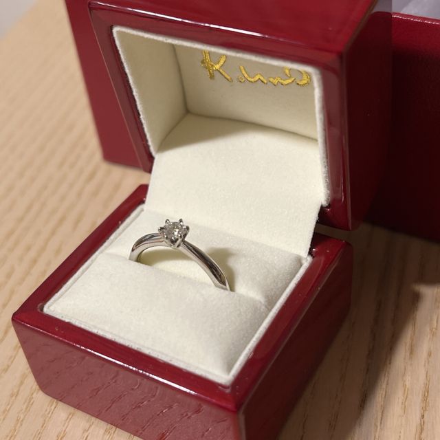 【ケイウノ ブライダル(K.UNO BRIDAL)の口コミ】 とてもシンプルなデザインで考えていました。
銀座本店の店員さんがとても…