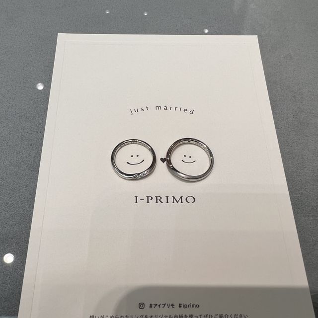 【アイプリモ(I-PRIMO)の口コミ】 指輪って女性の方のデザインが重視されやすいと聞きますが、私たちのリン…