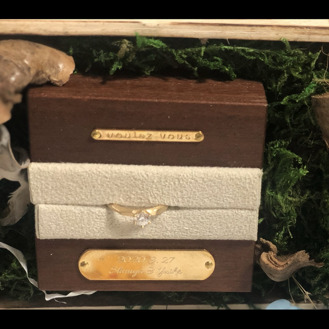 【voulez vous(ヴーレ・ヴー)の口コミ】 指輪のデザインがナチュラルな感じで可愛かった。
店員さんの接客も良く、…