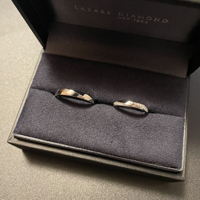 【ラザール ダイヤモンド(LAZARE DIAMOND)の口コミ】 担当の方がとっても親切だった。
もともとペアで購入するつもりはなかった…