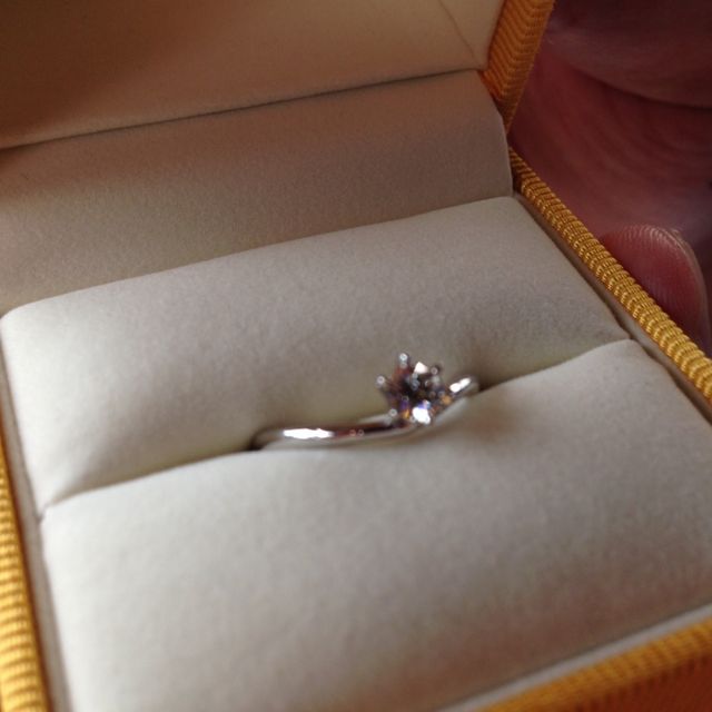 【ケイウノ ブライダル(K.UNO BRIDAL)の口コミ】 結婚指輪、婚約指輪はフルオーダーで購入しようと店舗に出向きましたが、…