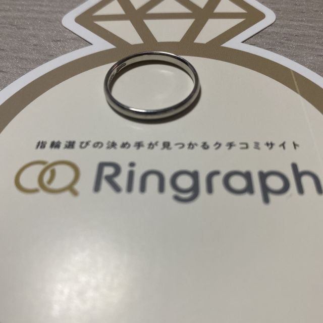 【insembre(インセンブレ)の口コミ】 この指輪はセミオーダーで、最初にデザインを決めて、指輪の素材を決めれ…