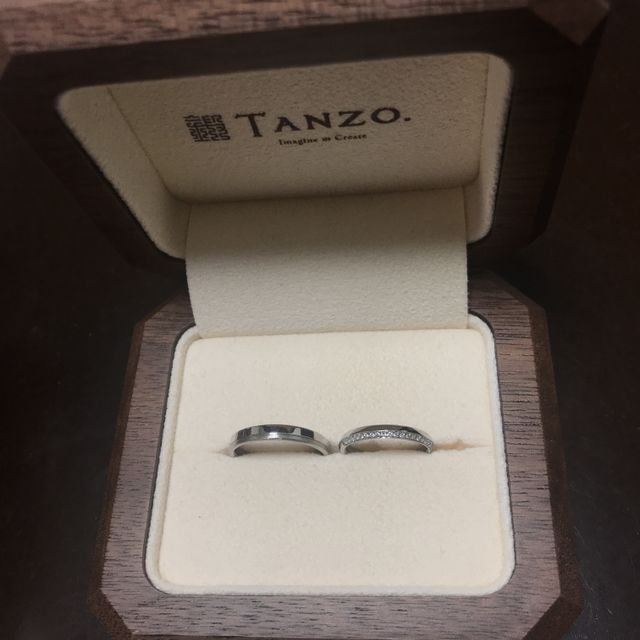 【TANZO.(鍛造指輪)の口コミ】 デザインがなかなか好みのものがなく、ようやく辿りついたのが、上部のみ…
