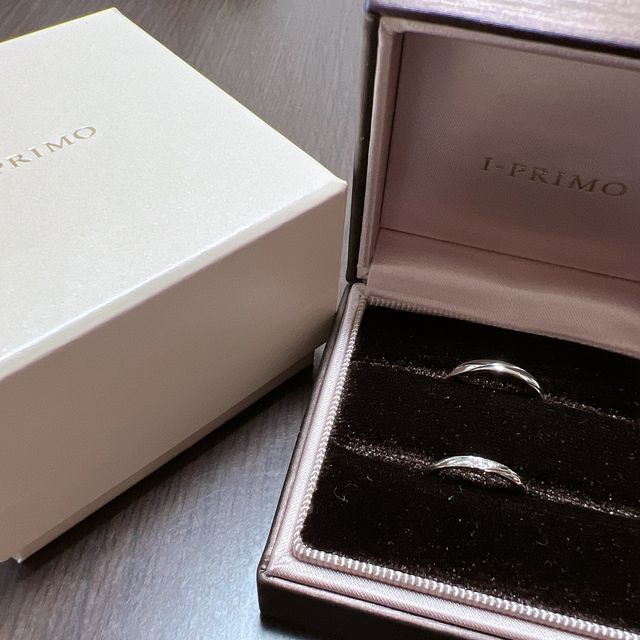 【アイプリモ(I-PRIMO)の口コミ】 シンプルだけど、2人のおそろい感のあるものを選びました。2人の意見が一…