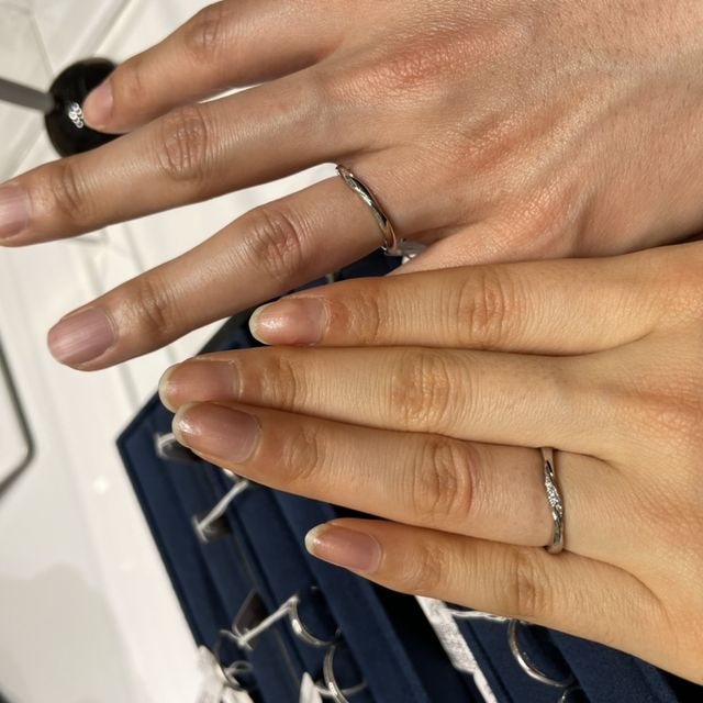 【4℃ BRIDAL(ヨンドシーブライダル)の口コミ】 指輪のデザインはたくさんあり、必ず気にいるものが見つかる印刷です。
私…