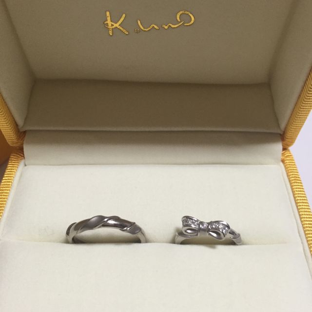 【ケイウノ ブライダル(K.UNO BRIDAL)の口コミ】 婚約指輪と結婚指輪が合わさったような、華やかで普段使いのできるものを…